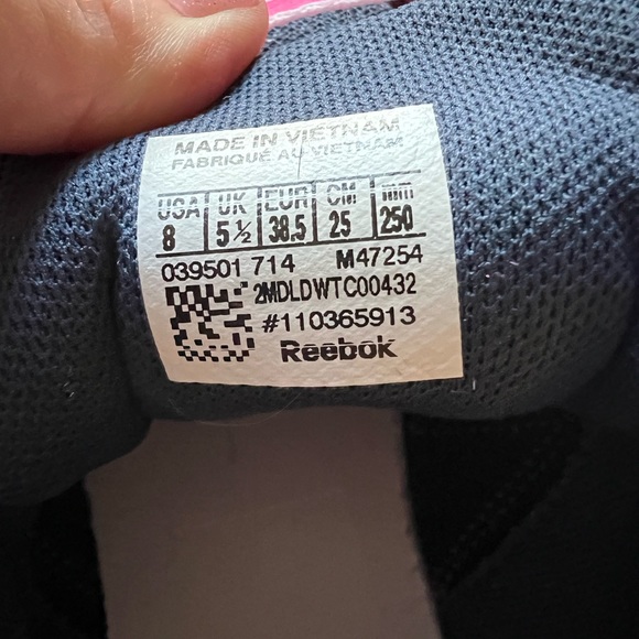 Reebok Realflex Cross training Running Athletic Shoe. Navy/Pink Size 8 - Picture 3 of 6